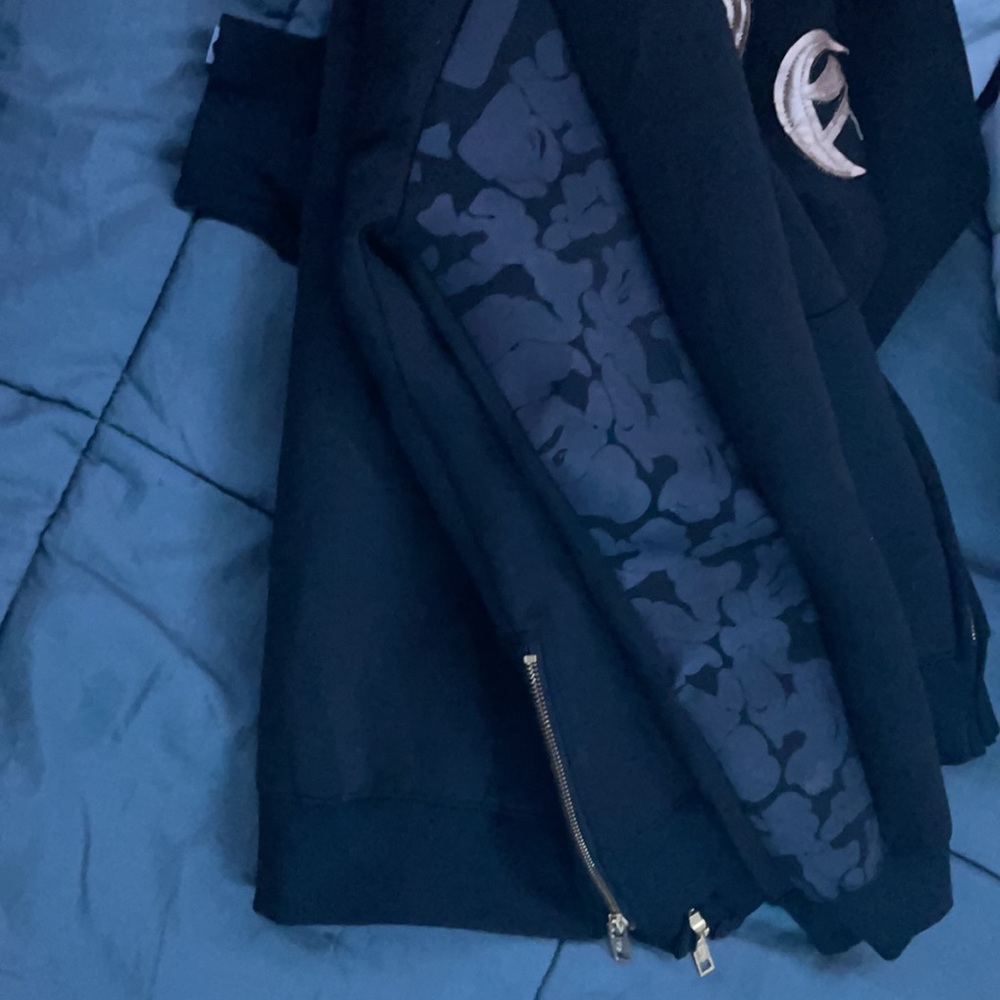 Limited addition Japanese bape hoodie - Picture 11 of 11